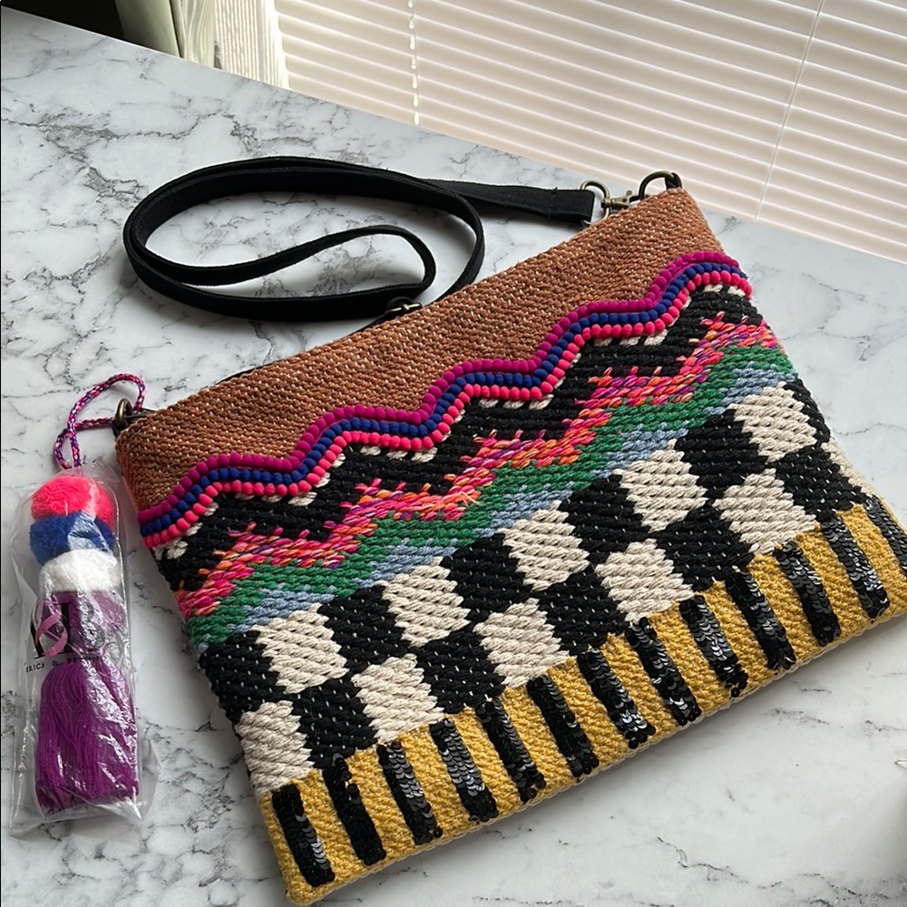 Buttercup Pit Loom Dhurri Crossbody Bag